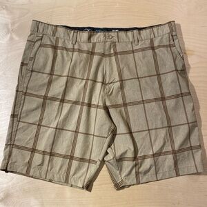 OP Men's Beige Checkered Flat Front Shorts size 44 (OF)